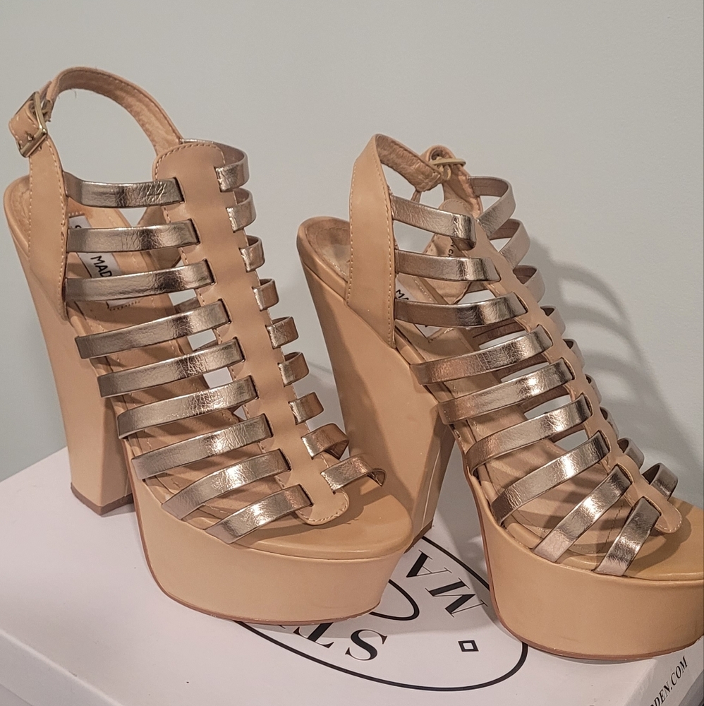 Steve Madden sandals. Size 11